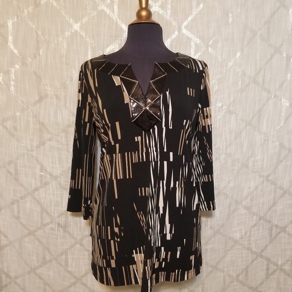 Dana Buchanan Top Blouse Womens Size Small Black Geometric Print Tunic - Picture 2 of 7